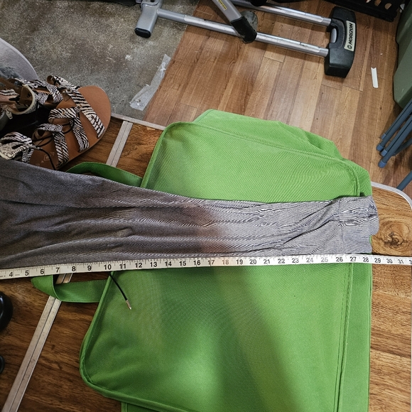 🆕️‼️NWT Womens Size 2X Gray Striped HL Joggers - Picture 9 of 11